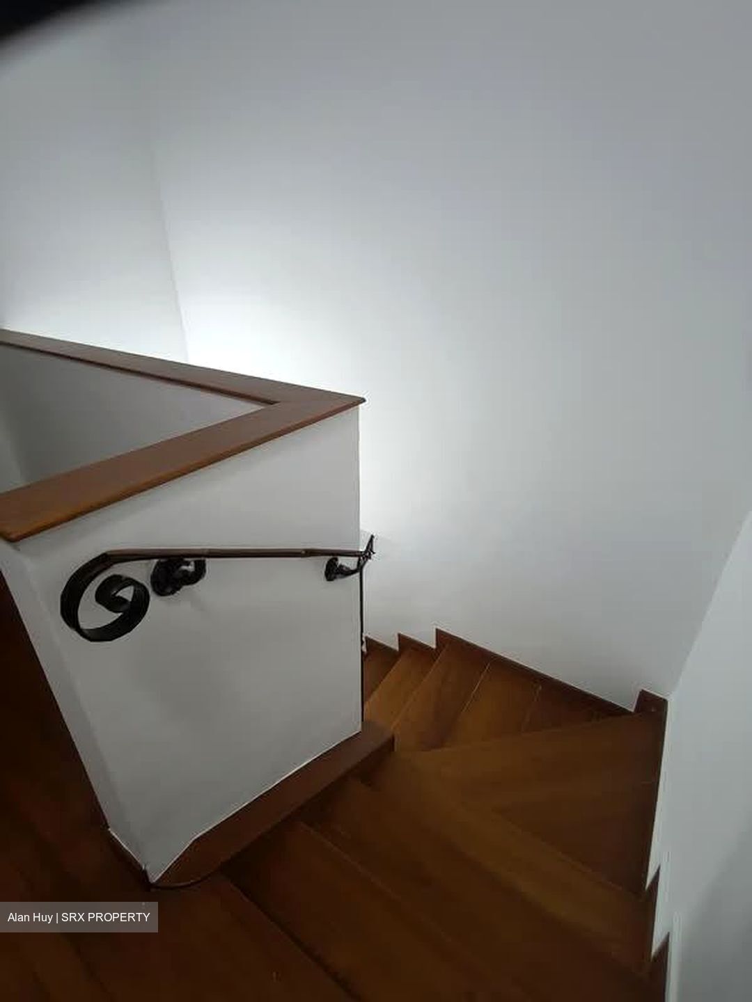 Normanton Park (D5), Terrace #556650811